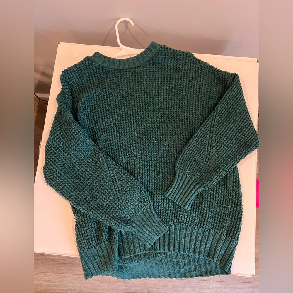 Women’s American Eagle Green Oversized Cozy Waffle Knit Sweater Size Medium GUC